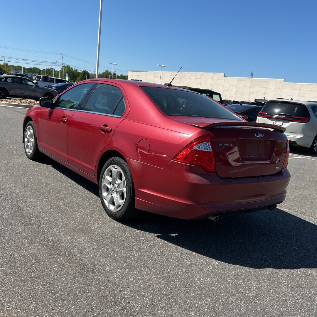 2010 Ford Fusion SE - Photo 16