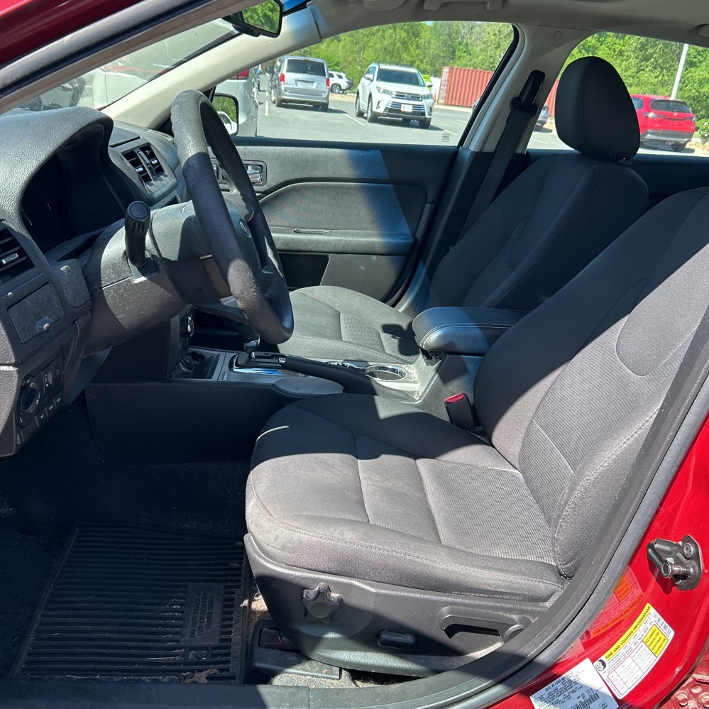 2010 Ford Fusion SE - Photo 10