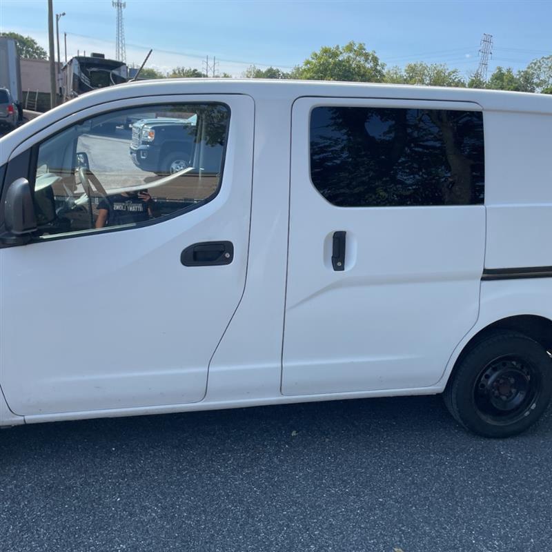 2017 Chevrolet City Express 1LT - Photo 11