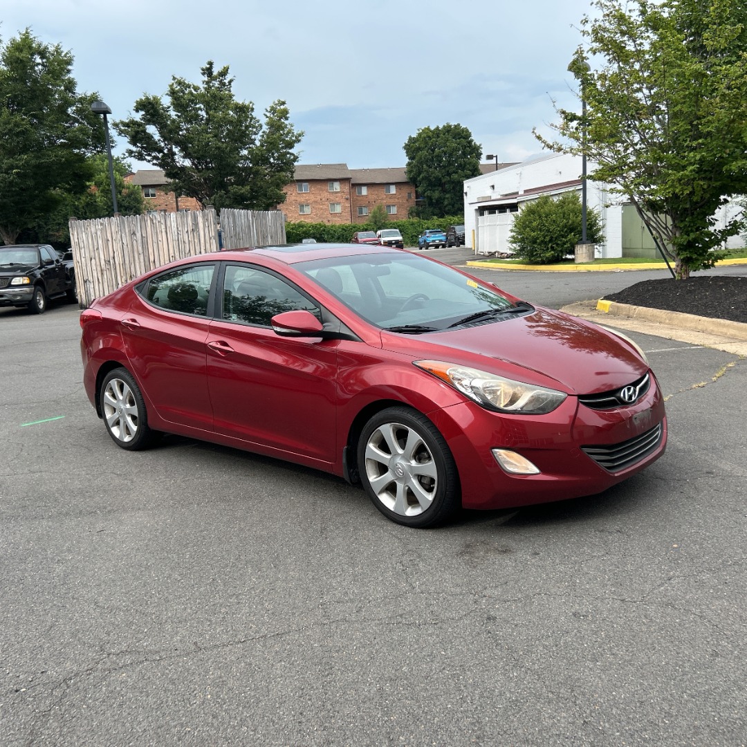 2013 Hyundai Elantra Limited - Photo 1
