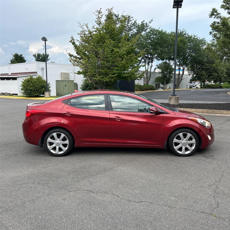 2013 Hyundai Elantra Limited - Photo 8