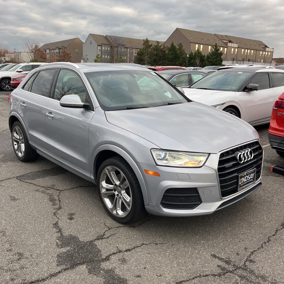 2017 Audi Q3 2.0T Premium Plus Tiptronic quattro's photo