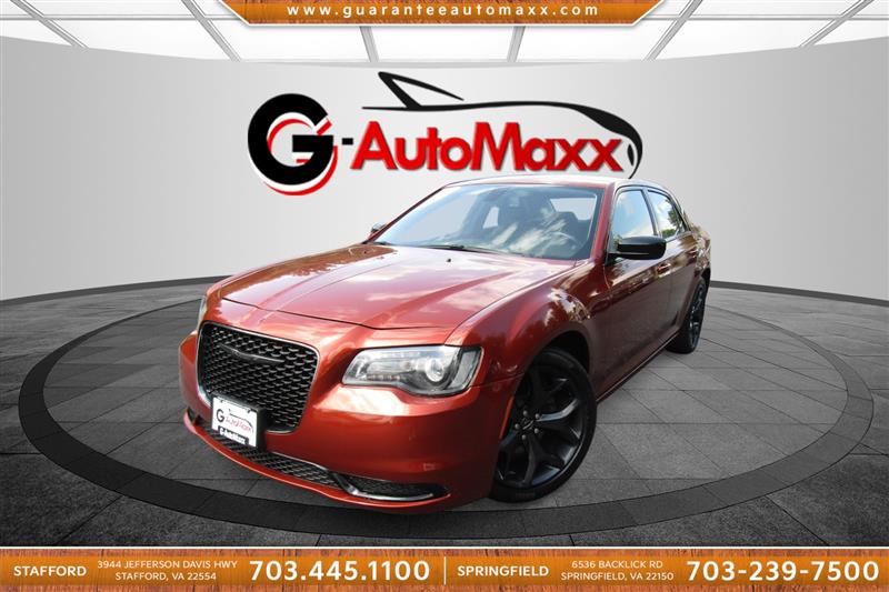 Canyon Sunset 2020 Chrysler 300 Sedan Rear-Wheel Drive Automatic