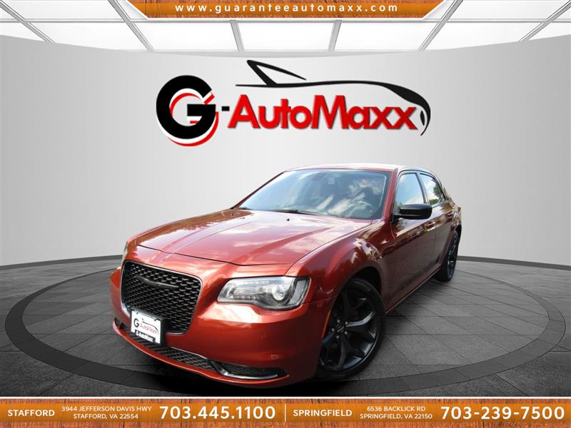 Canyon Sunset 2020 Chrysler 300 Sedan Rear-Wheel Drive Automatic
