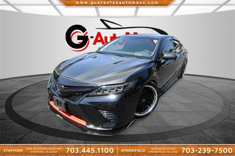 Midnight Black Metallic 2018 Toyota Camry Sedan Automatic
