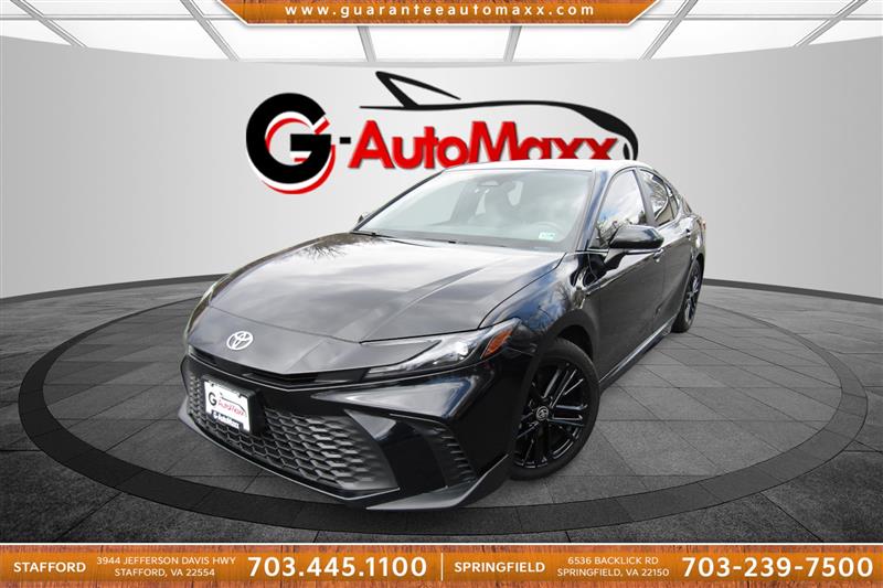 2025 TOYOTA CAMRY SE