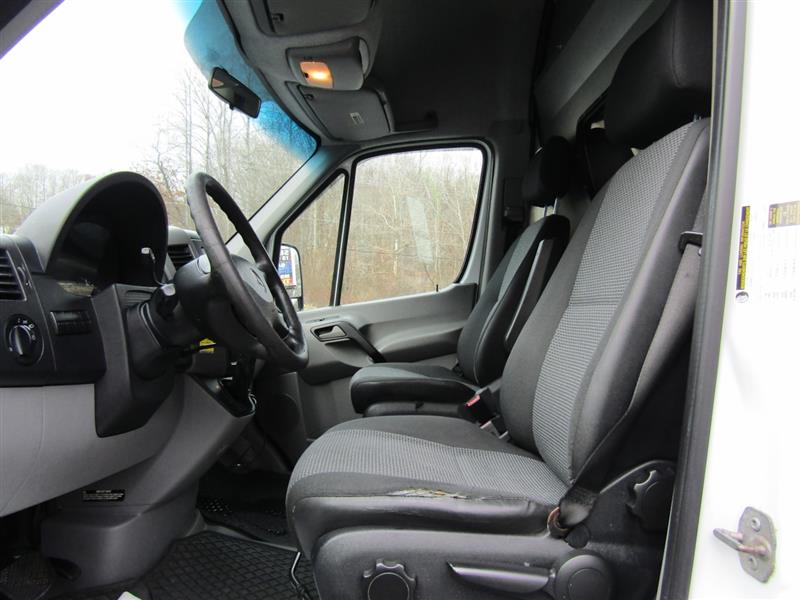 2013 Mercedes-Benz Sprinter Cargo Van Base - Photo 10