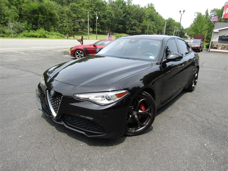 2017 ALFA ROMEO GIULIA TI