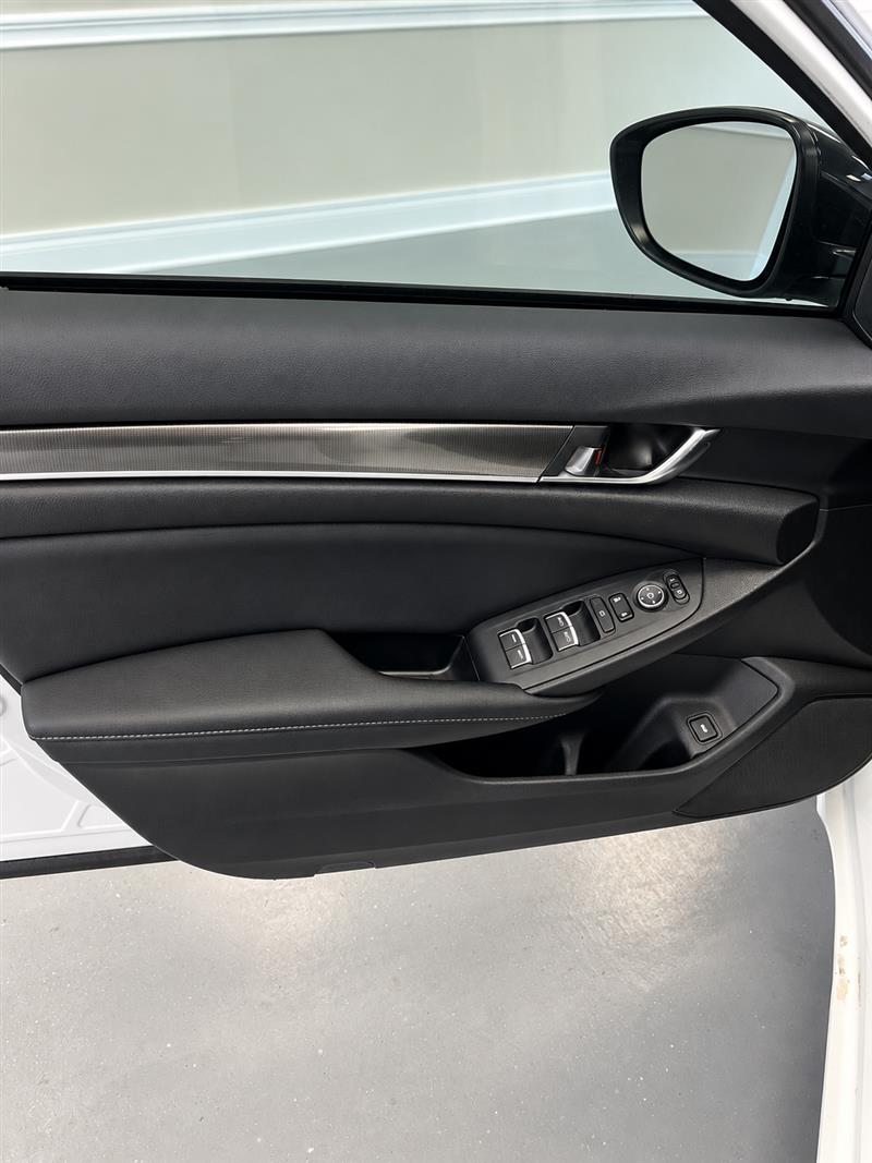 2022 HONDA ACCORD  HYBRID SPORT-L