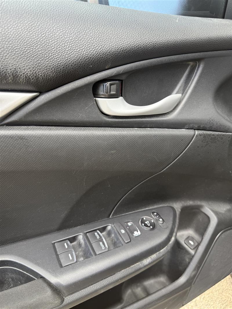 2016 HONDA CIVIC LX