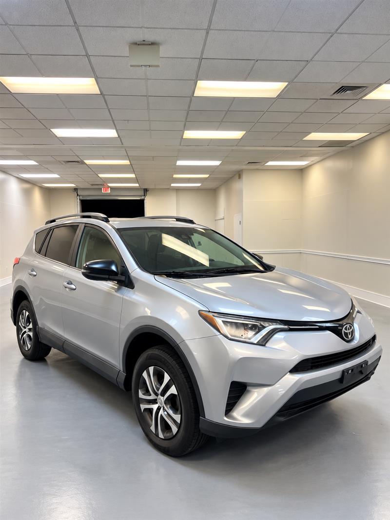 2017 TOYOTA RAV4 LE AWD