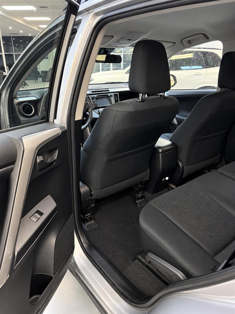 2017 TOYOTA RAV4 LE AWD