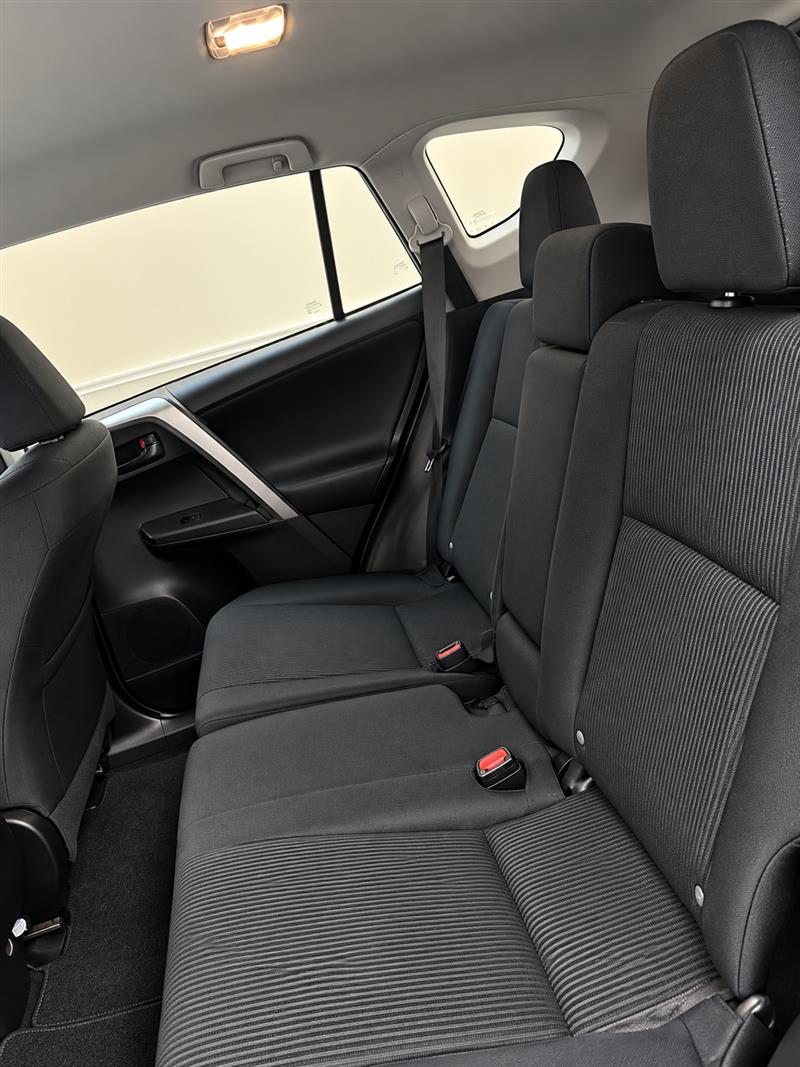 2017 TOYOTA RAV4 LE AWD