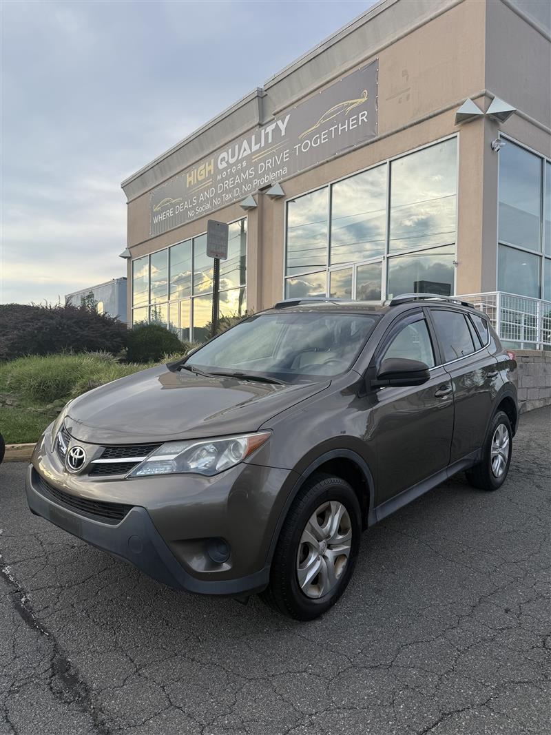 2013 TOYOTA RAV4 LE