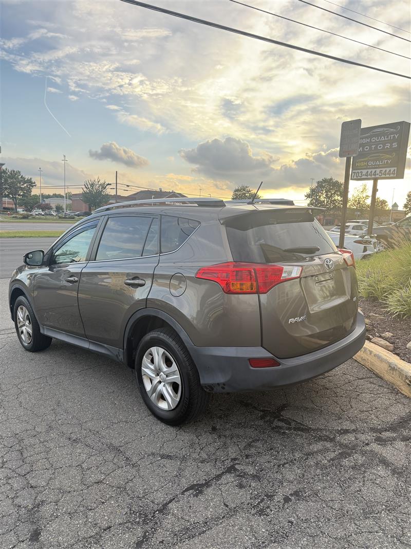 2013 TOYOTA RAV4 LE
