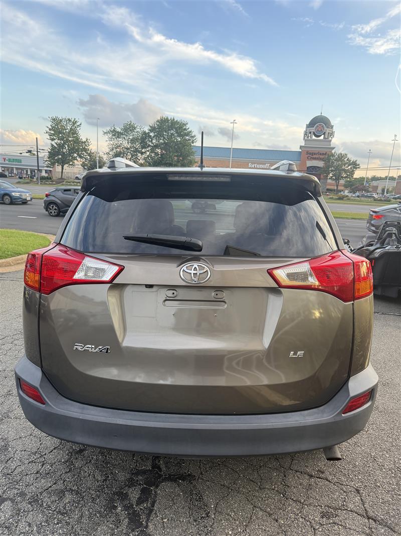 2013 TOYOTA RAV4 LE