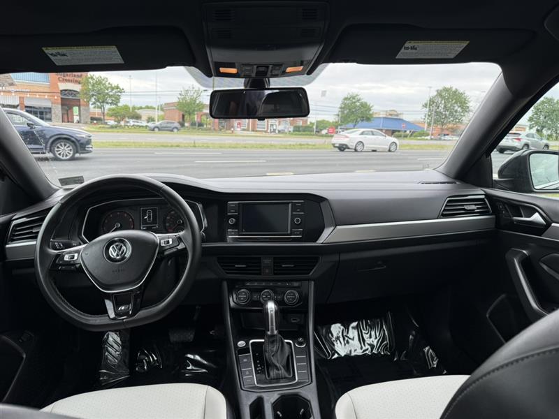 2019 VOLKSWAGEN JETTA S/SE/R-LINE