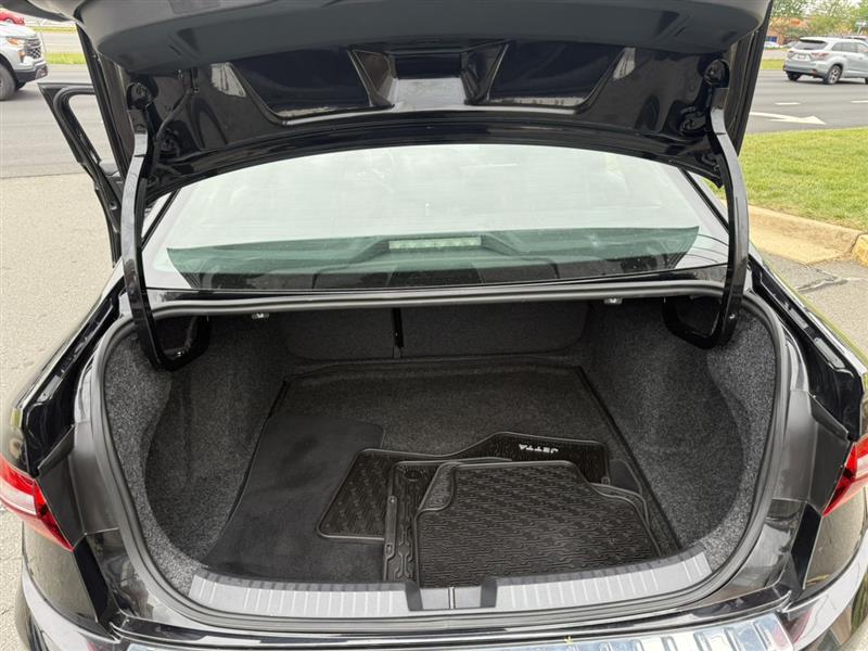 2019 VOLKSWAGEN JETTA S/SE/R-LINE
