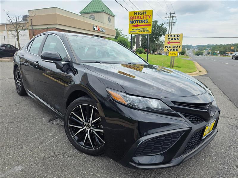 2023 TOYOTA CAMRY SE W/ LEATHER