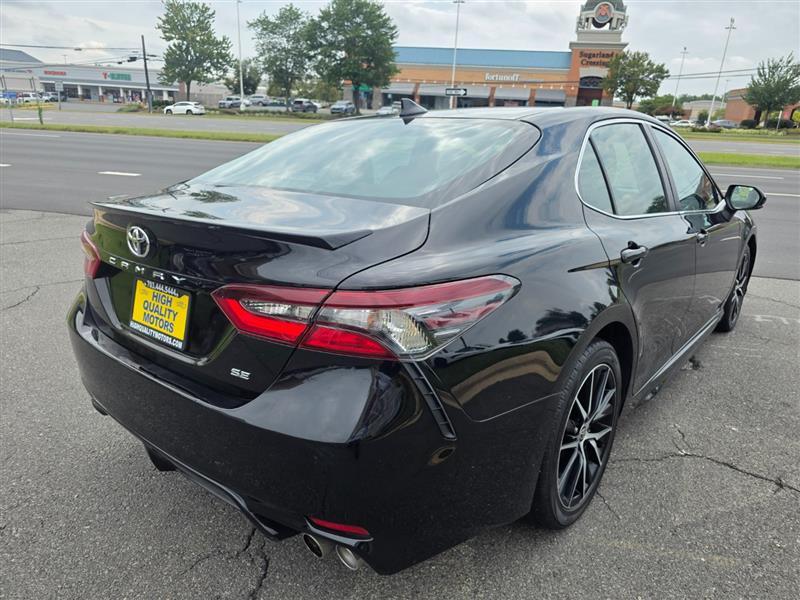 2023 TOYOTA CAMRY SE W/ LEATHER