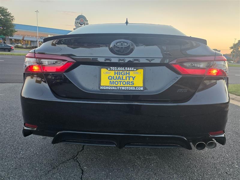 2024 TOYOTA CAMRY SE