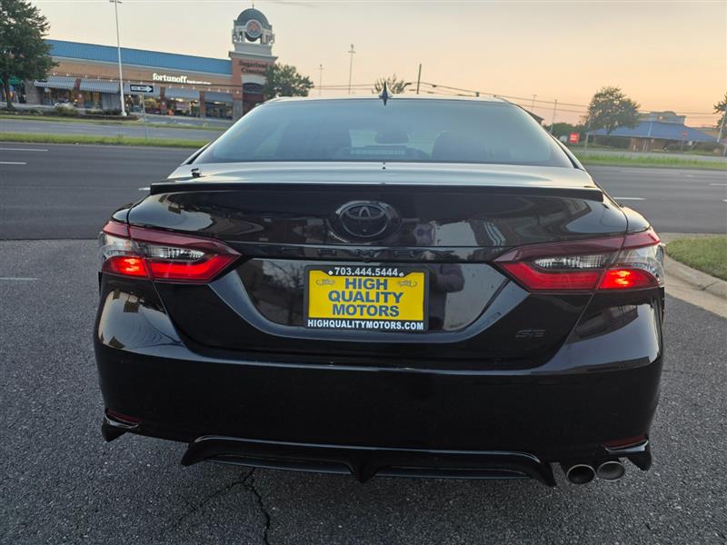 2024 TOYOTA CAMRY SE