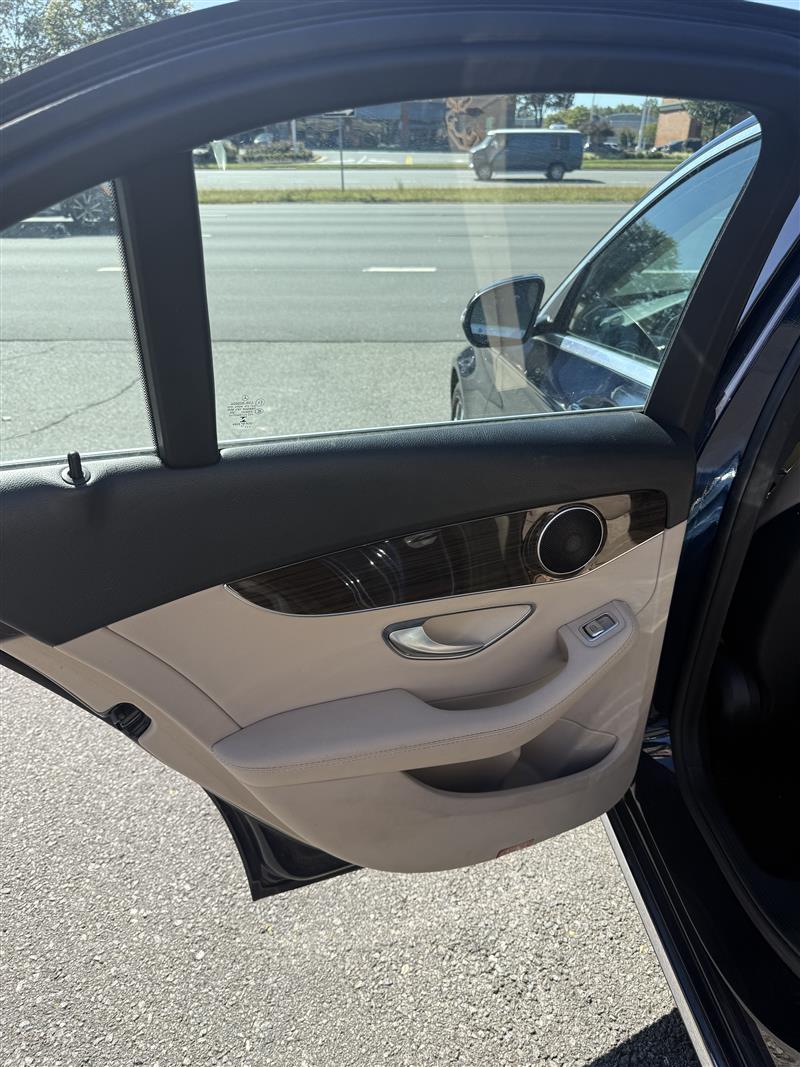 2017 MERCEDES-BENZ C-CLASS C 300