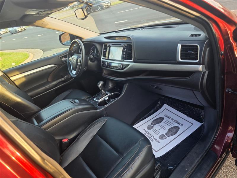 2016 TOYOTA HIGHLANDER XLE