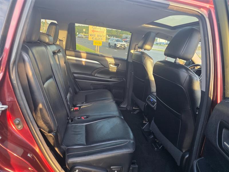 2016 TOYOTA HIGHLANDER XLE