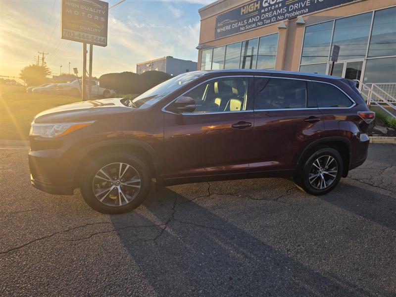 2016 TOYOTA HIGHLANDER XLE