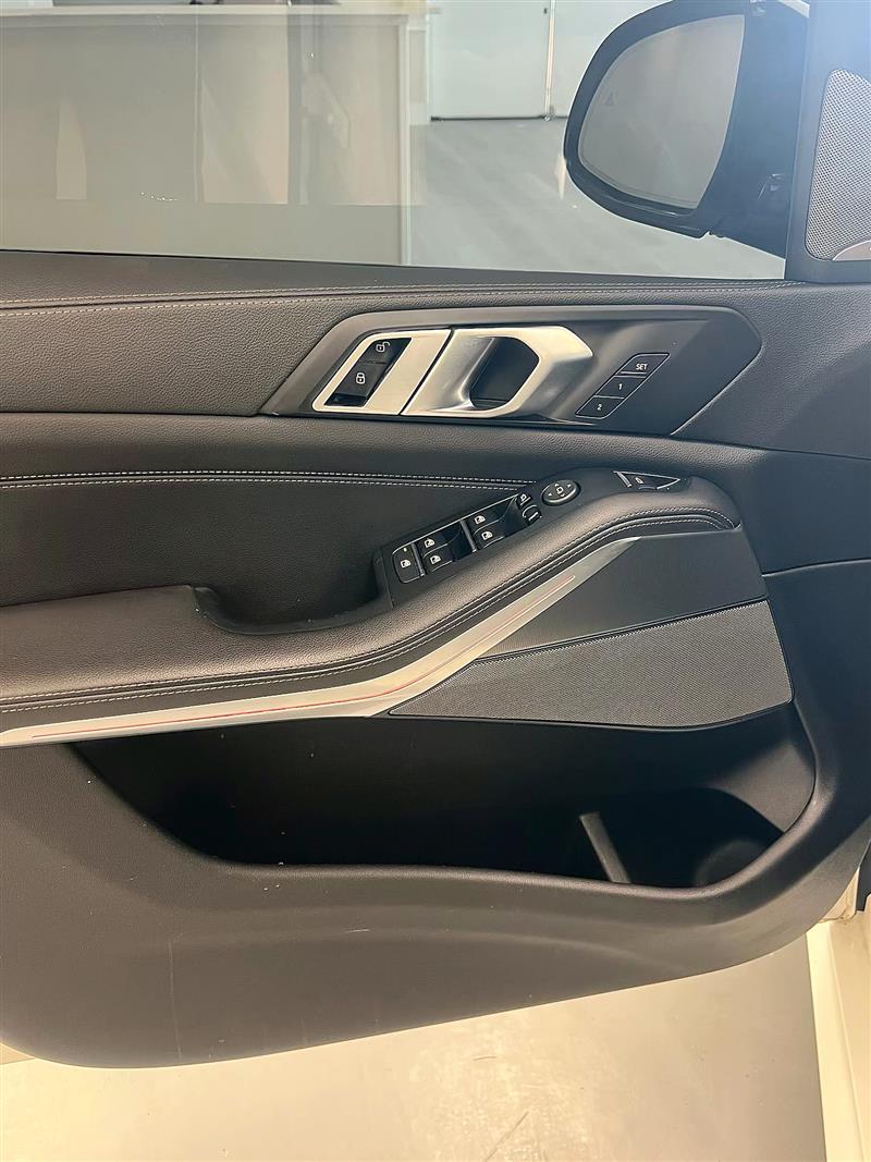 2021 BMW X5 40IS M SPORT