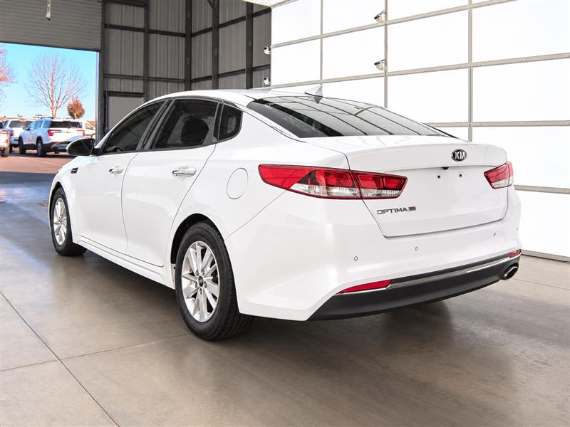 2016 KIA OPTIMA LX
