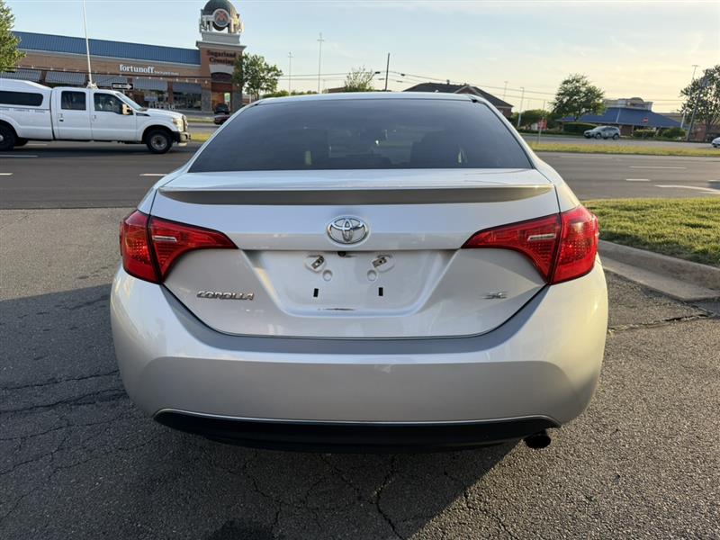 2017 TOYOTA COROLLA SE