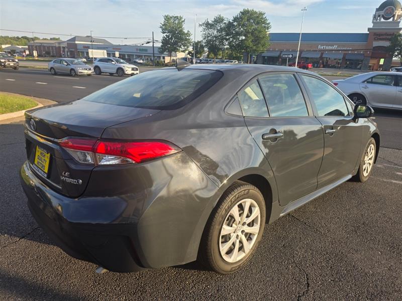 2023 TOYOTA COROLLA HYBRID LE