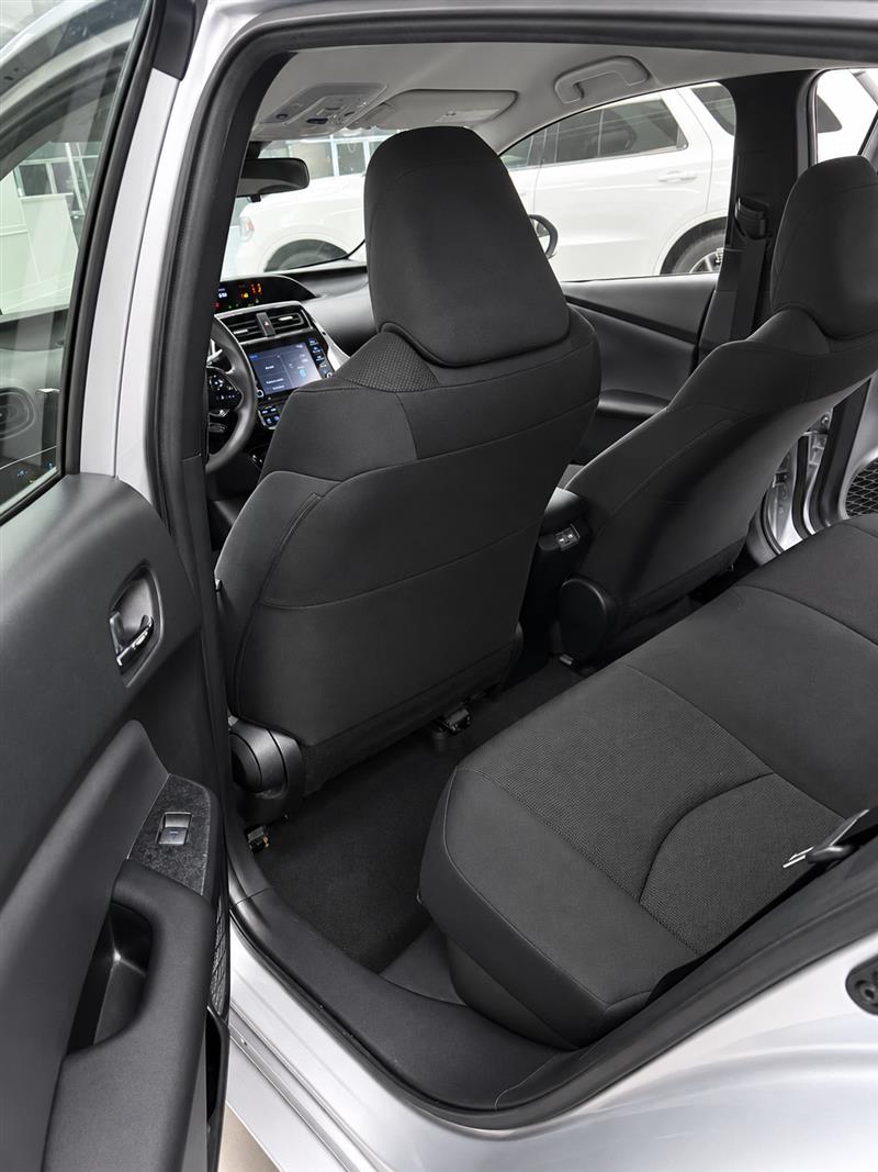 2022 TOYOTA PRIUS L ECO