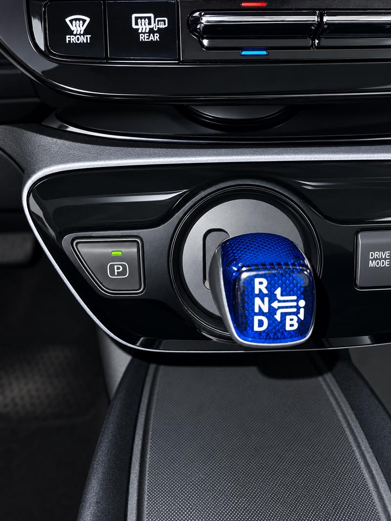 2022 TOYOTA PRIUS L ECO