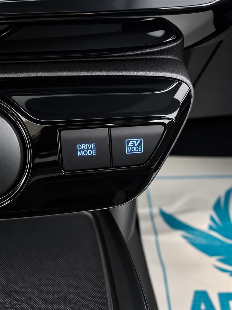 2022 TOYOTA PRIUS L ECO