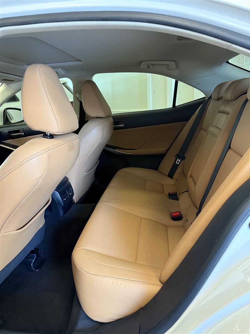 2017 LEXUS IS IS 300