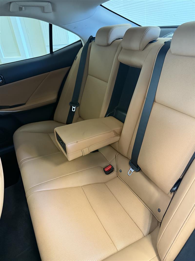2017 LEXUS IS IS 300
