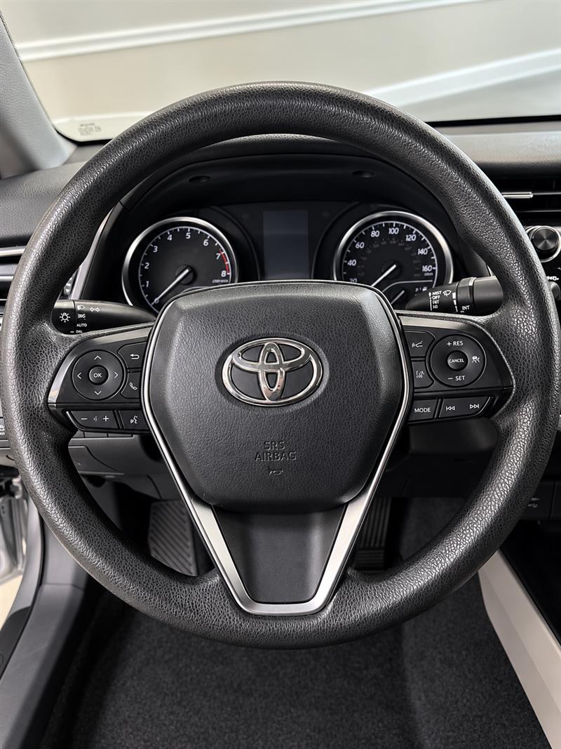 2018 TOYOTA CAMRY LE