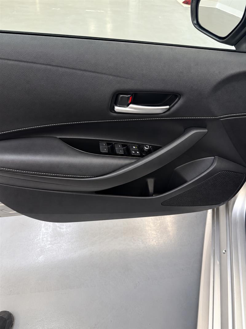 2019 TOYOTA COROLLA HATCHBACK SE/XSE