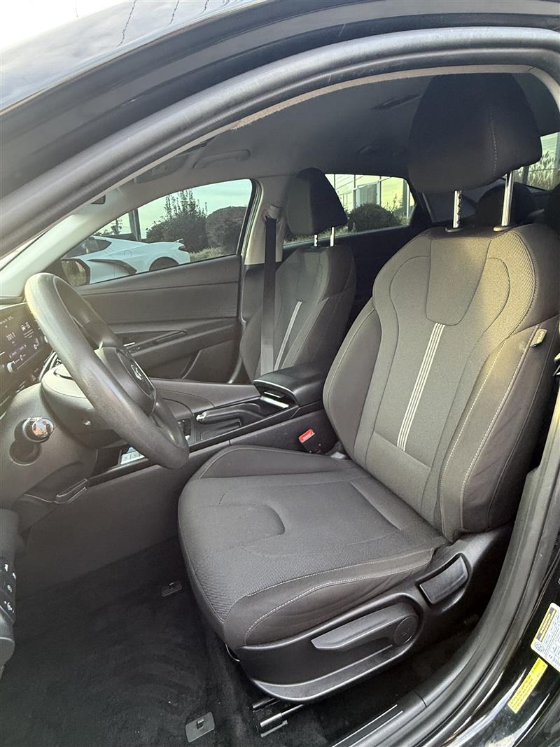 2021 HYUNDAI ELANTRA SE