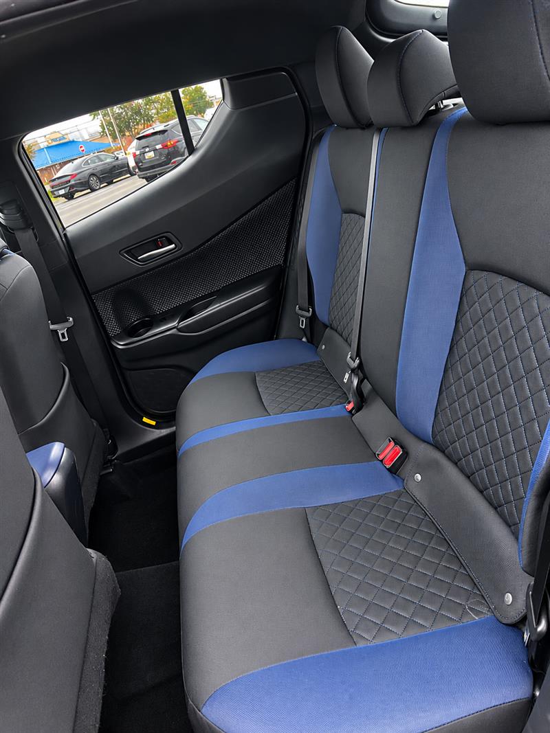2020 TOYOTA C-HR XLE