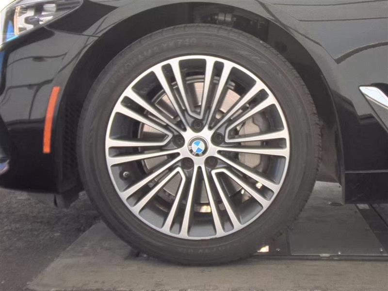 2018 BMW 5 SERIES 530i