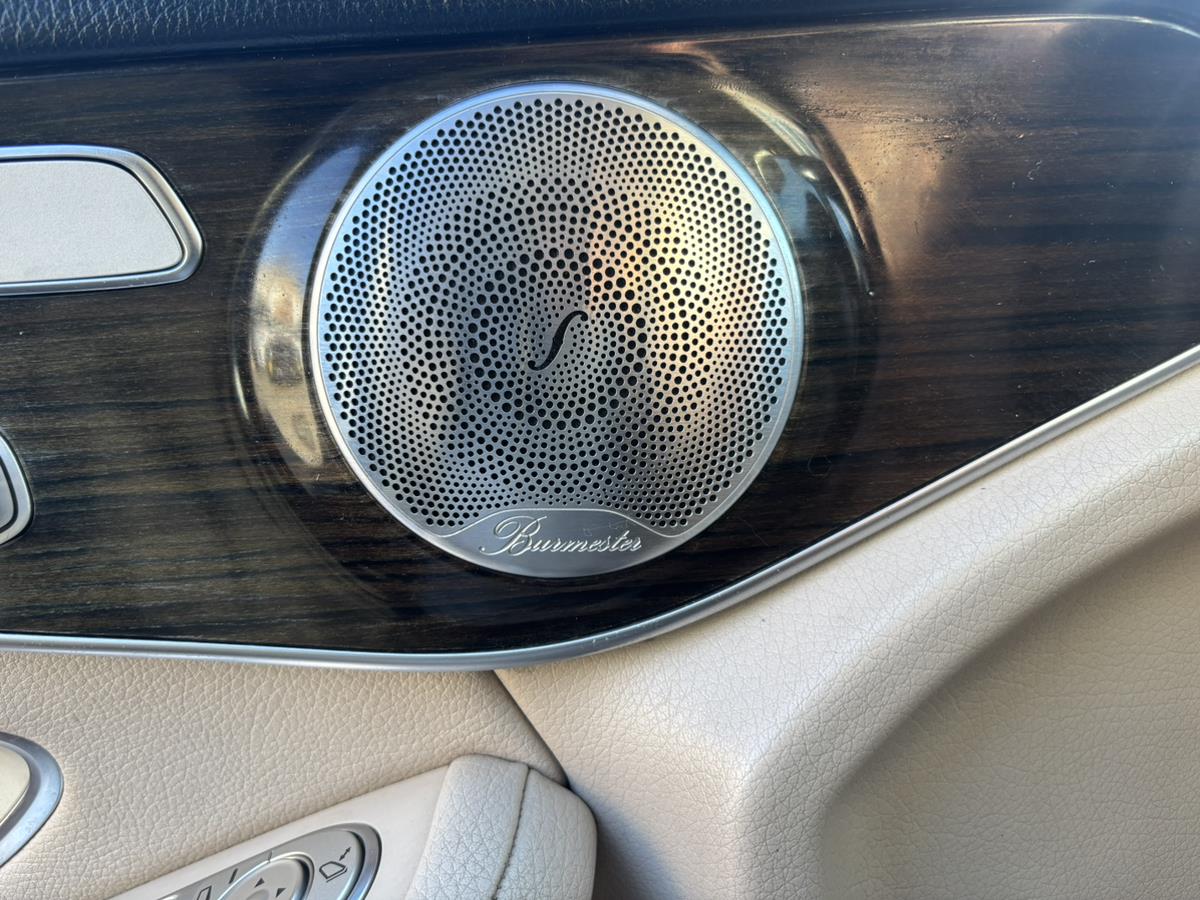 2016 Mercedes-Benz GLC GLC300 - Photo 14