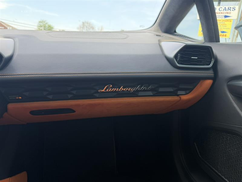 2015 LAMBORGHINI HURACAN LP 610-4 ALL WHEEL DRIVE