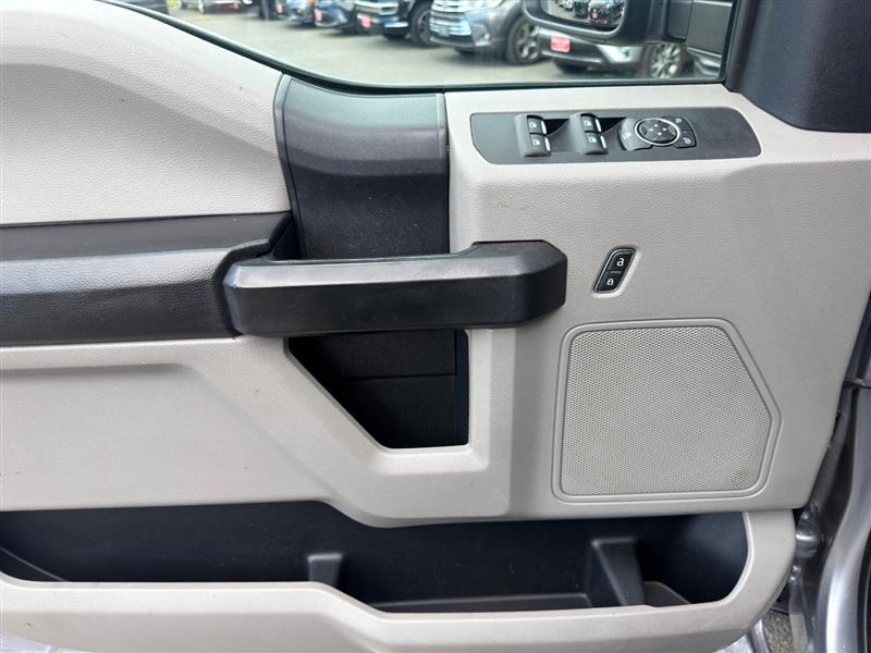 2020 Ford F-350 Super Duty Chassis Cab XL - Photo 10