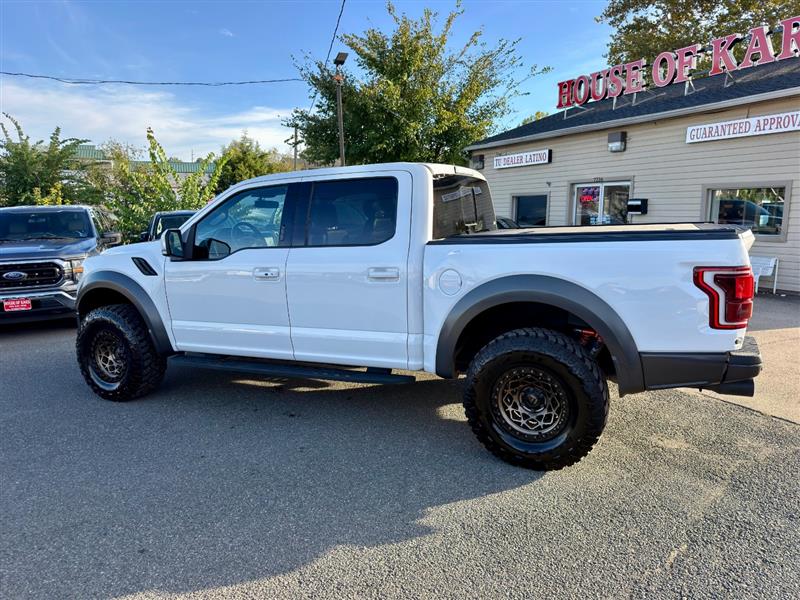 2020 Ford F-150 Raptor - Photo 2