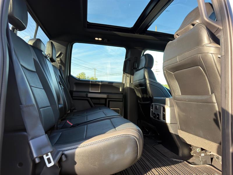 2020 Ford F-150 Raptor - Photo 25