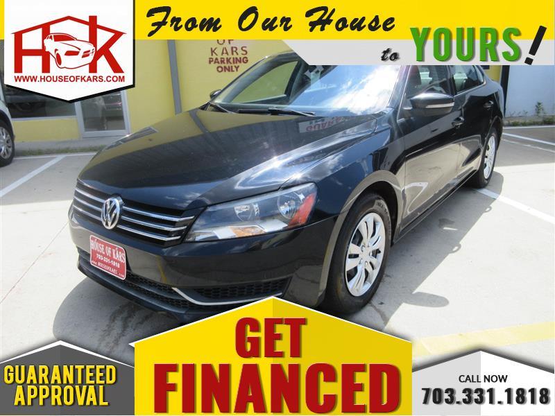2014 Volkswagen Passat 1.8T S DSG PZEV's photo